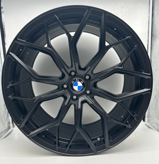 Felgentisch BMW M5 Style 21"